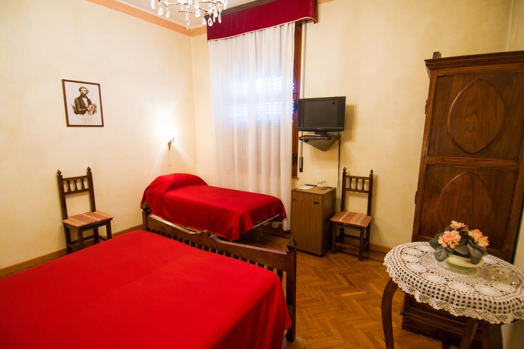 Hotel I Due Foscari Busseto Kamer foto